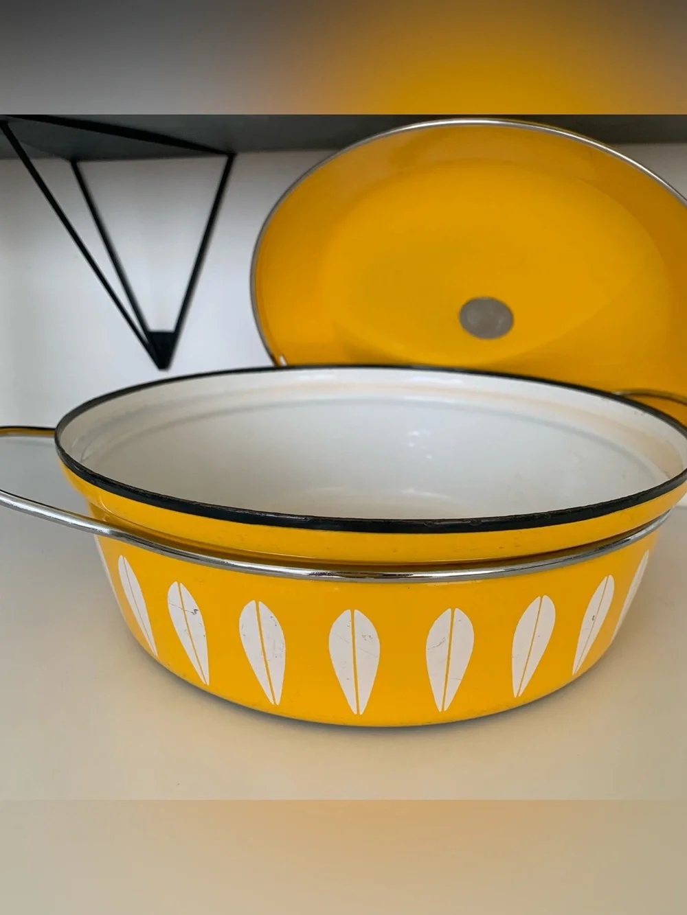 Cathrineholm Lotus Yellow Enamel Chicken Fryer Casserole With Handles and Lid